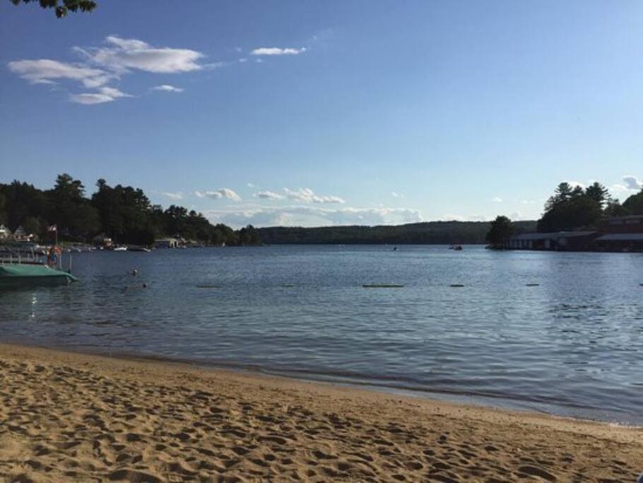 Lakefront Cottage On Beautiful Lake Winnipesaukee Laconia Exterior foto